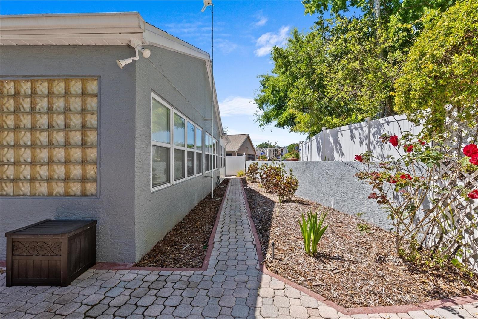 1700 HUNTER LN, TARPON SPRINGS, FL, 34689