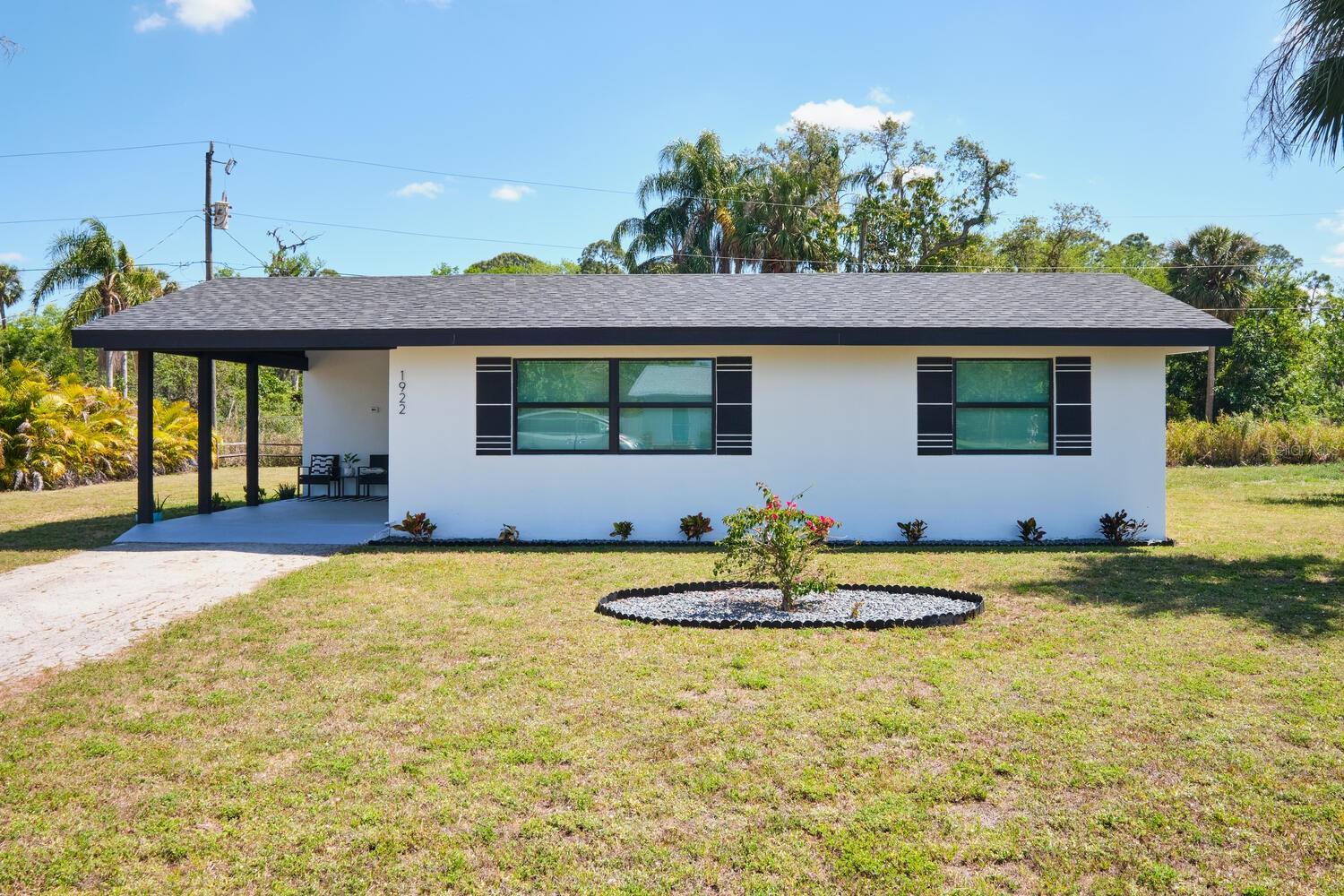 1922 FLAMINGO DR, NORTH FORT MYERS, FL, 33917