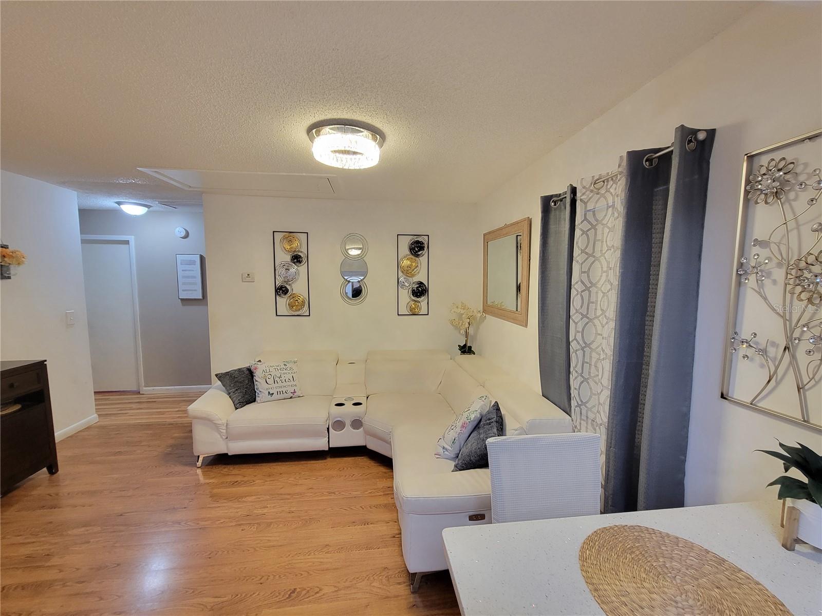 523 OAKBRIAR PL, BRANDON, FL, 33510
