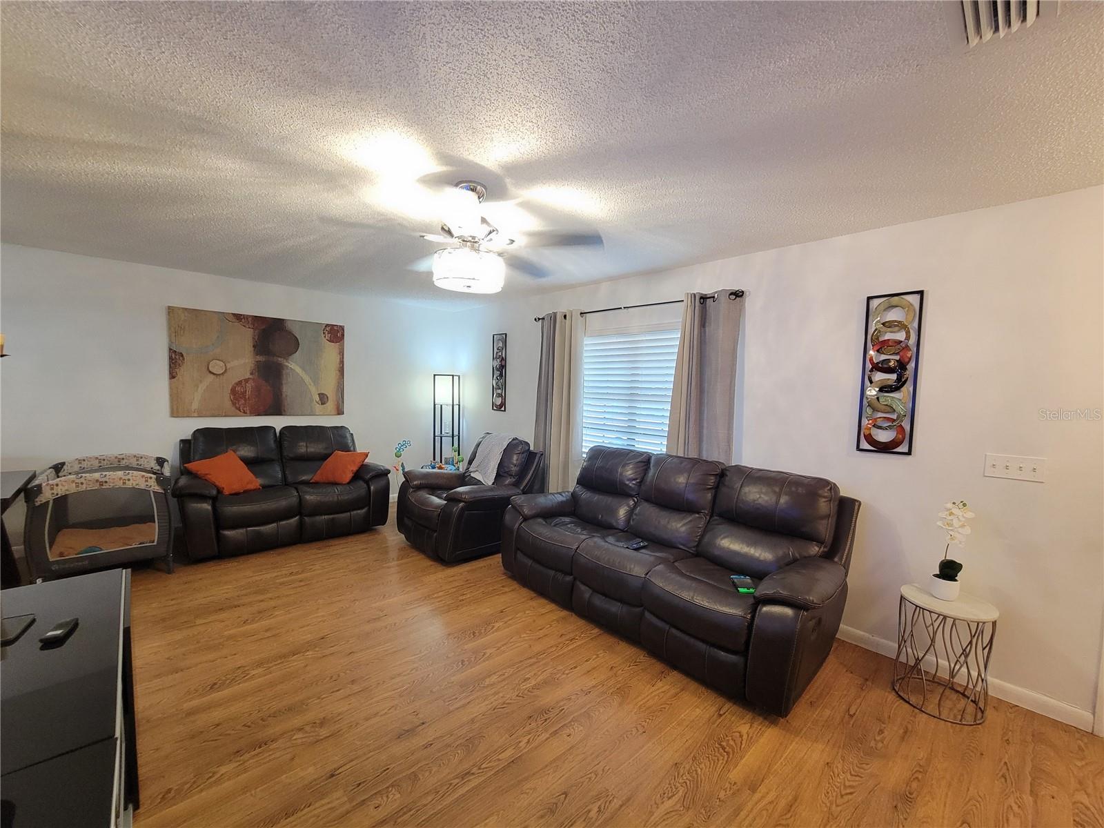 523 OAKBRIAR PL, BRANDON, FL, 33510