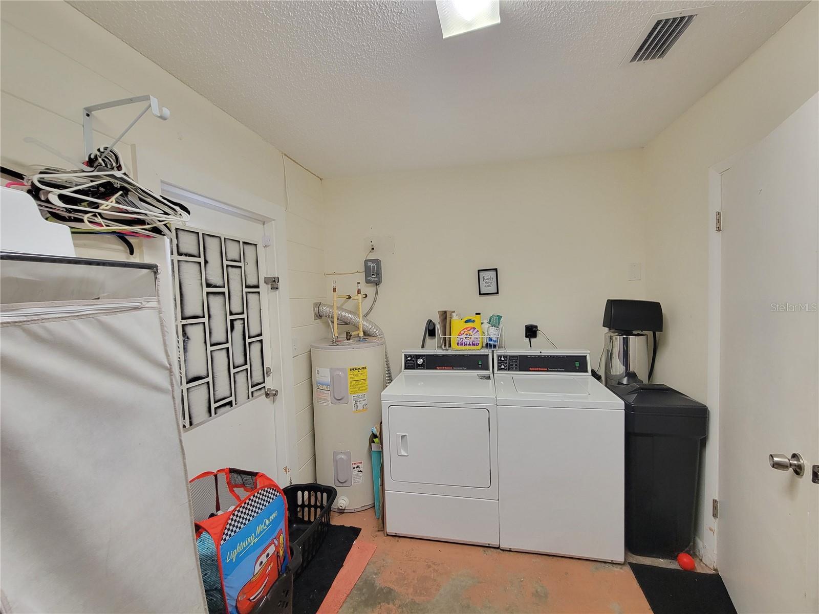 523 OAKBRIAR PL, BRANDON, FL, 33510