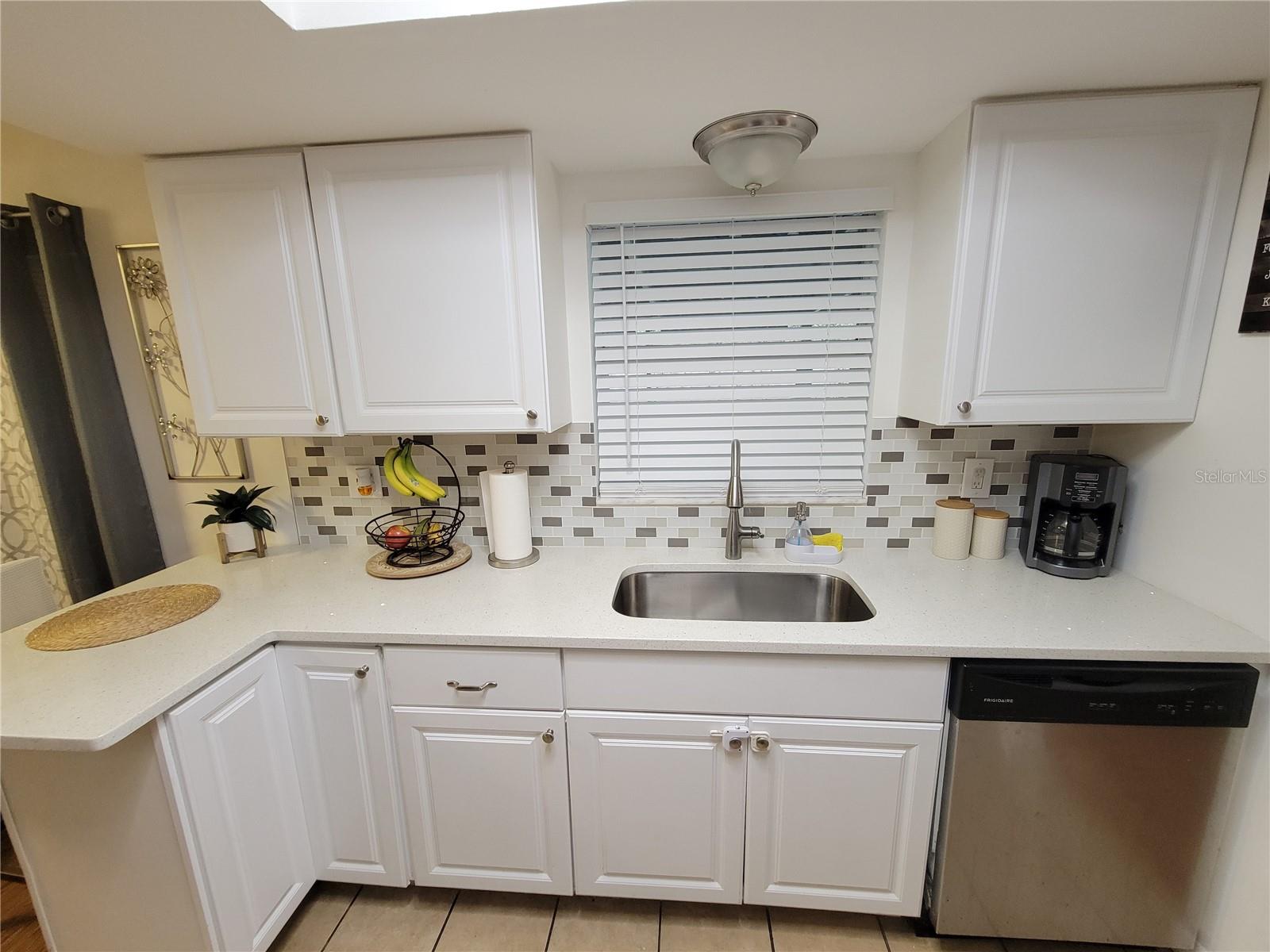 523 OAKBRIAR PL, BRANDON, FL, 33510