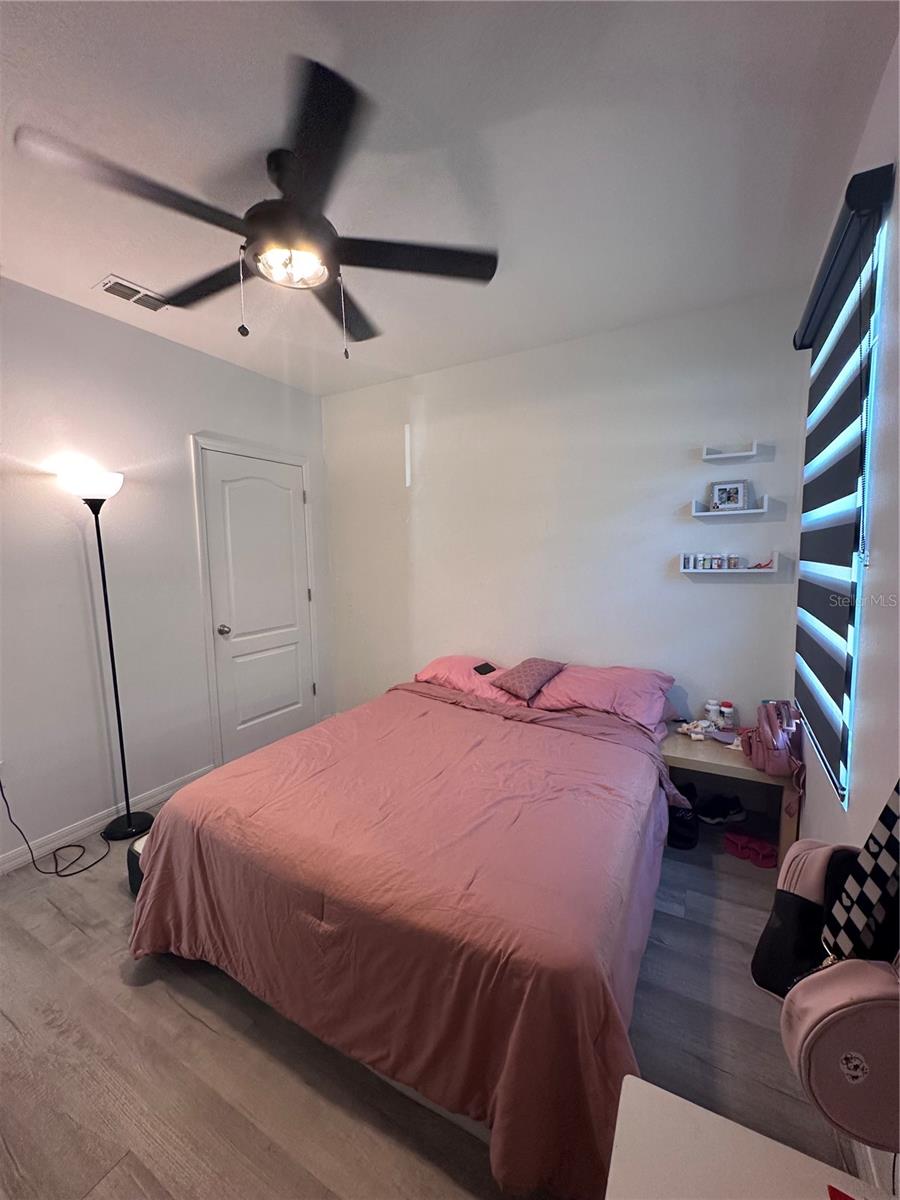 377 HOLLY BERRY DR, DAVENPORT, FL, 33897