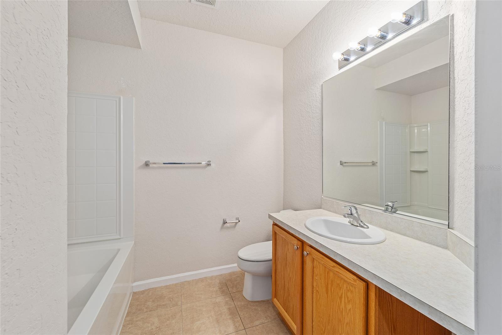 4570 SW 52ND CIR #107, OCALA, FL, 34474