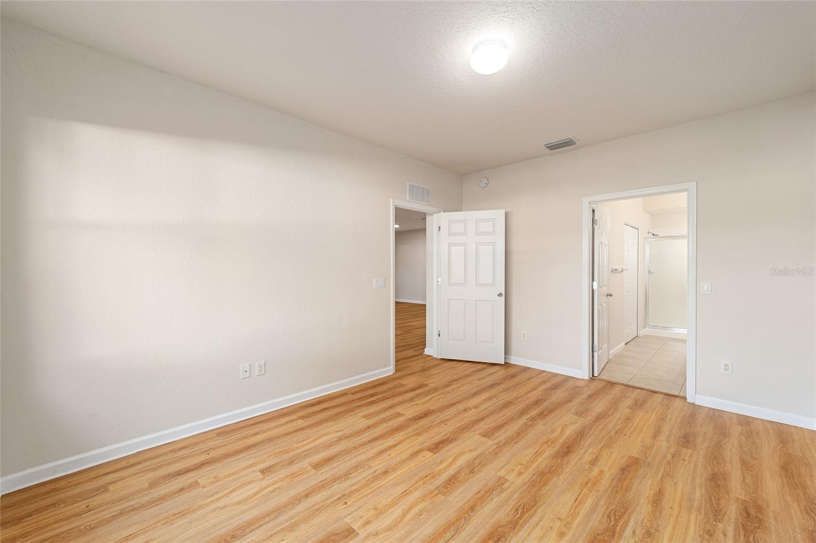4570 SW 52ND CIR #107, OCALA, FL, 34474