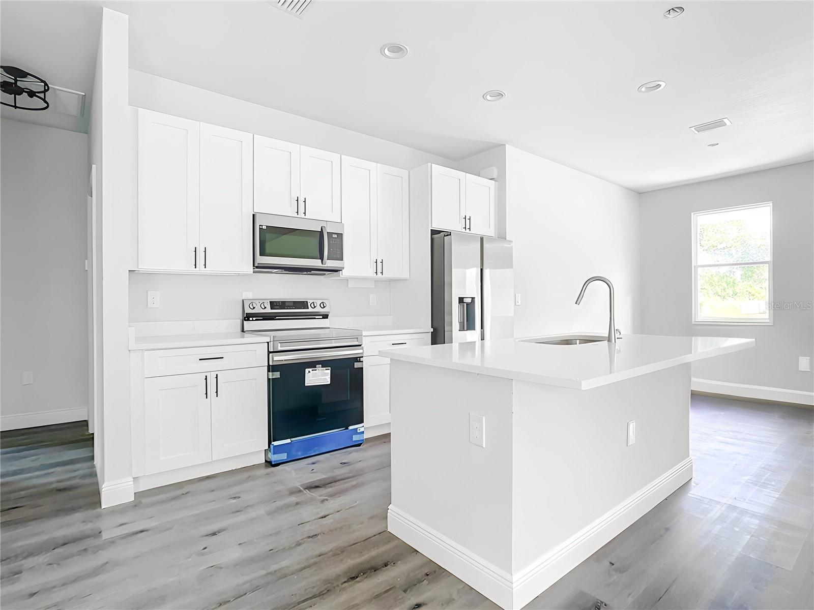 17041 MALTA AVE, PORT CHARLOTTE, FL, 33954