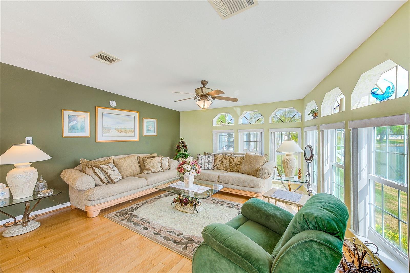 12501 ULMERTON RD #14, LARGO, FL, 33774