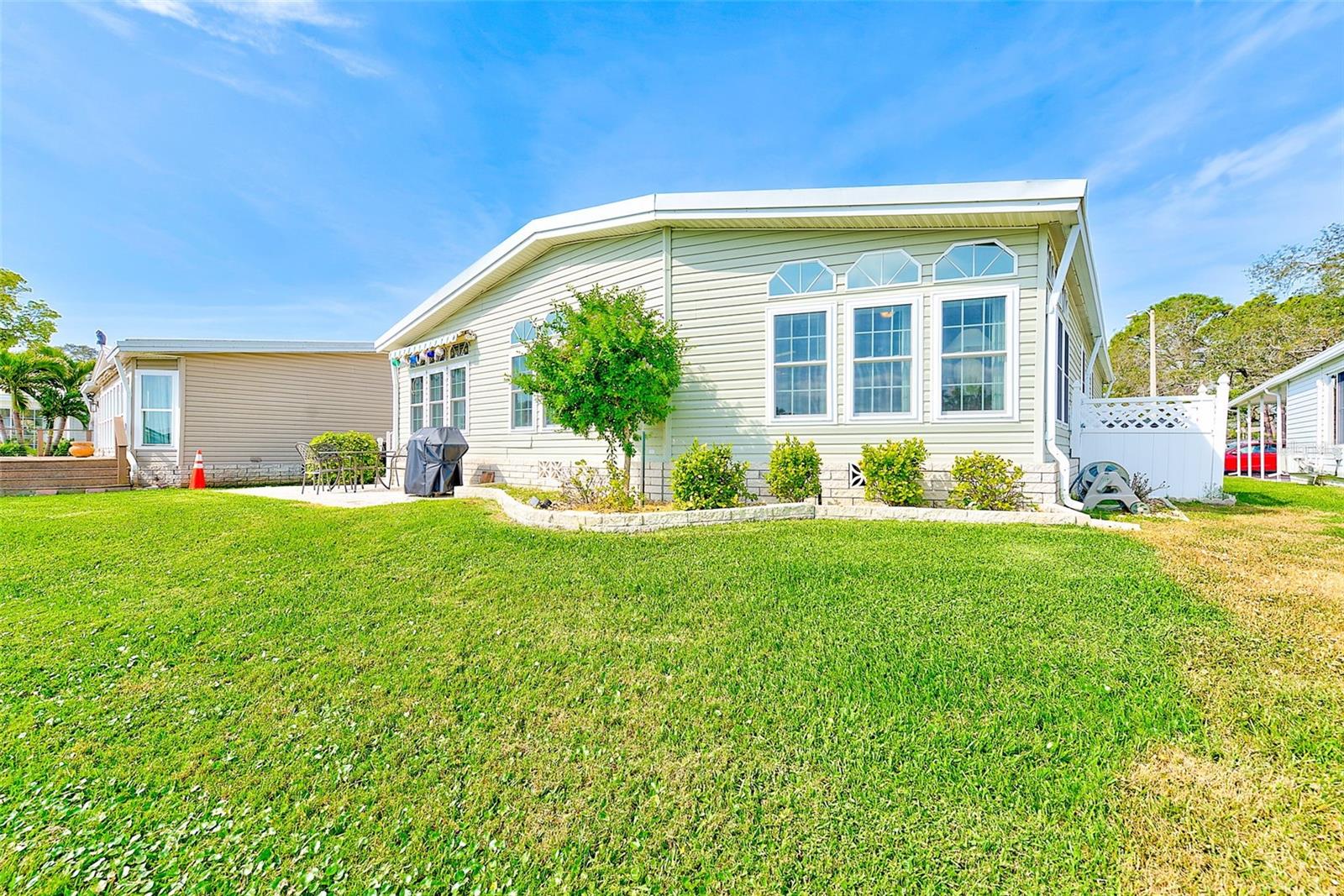 12501 ULMERTON RD #14, LARGO, FL, 33774