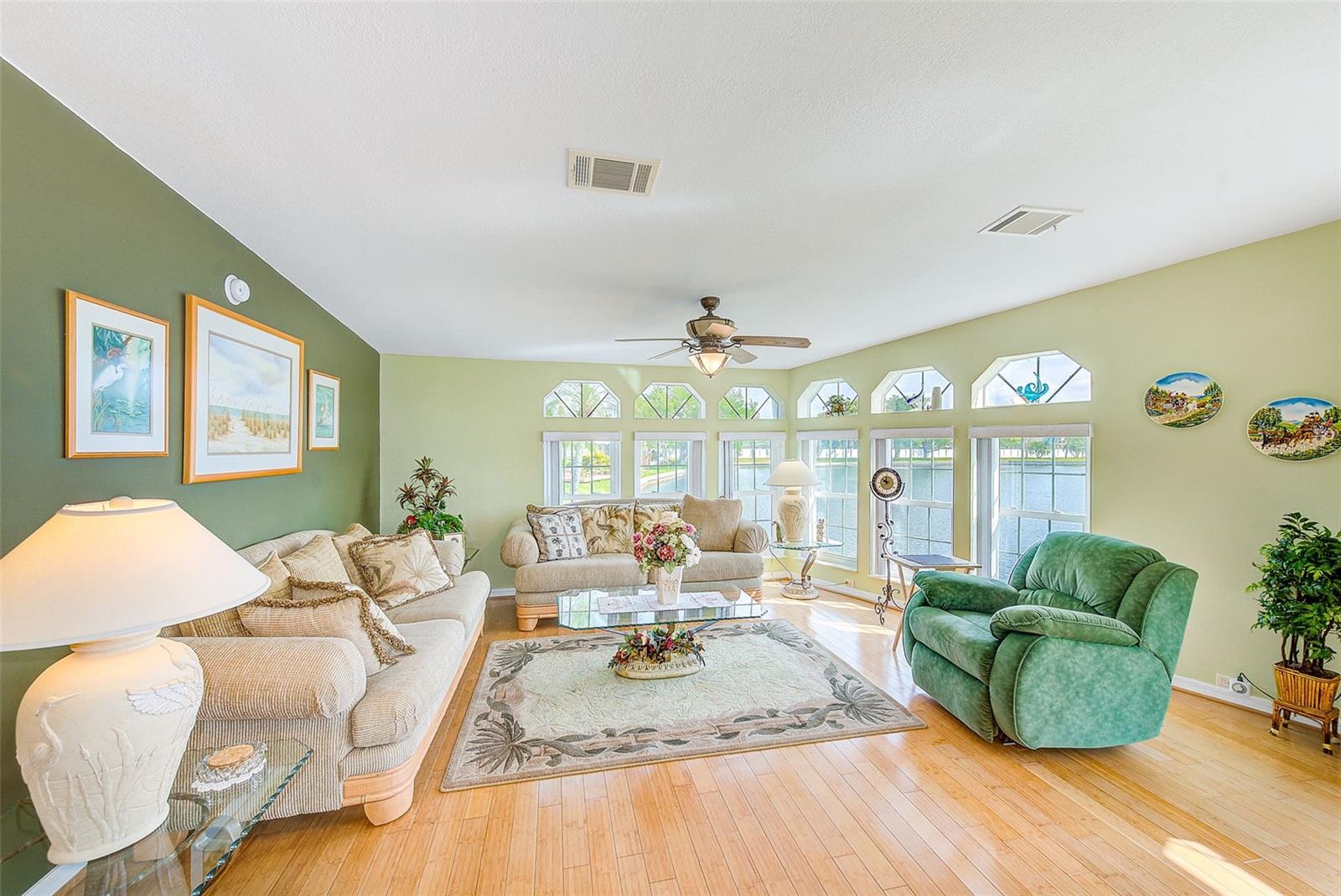 12501 ULMERTON RD #14, LARGO, FL, 33774