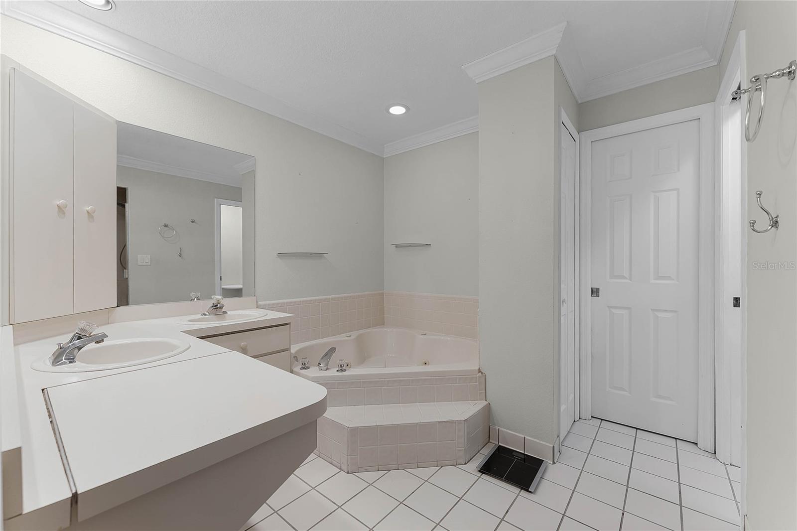 233 LITTLEHAMPTON CLOSE, LONGWOOD, FL, 32779