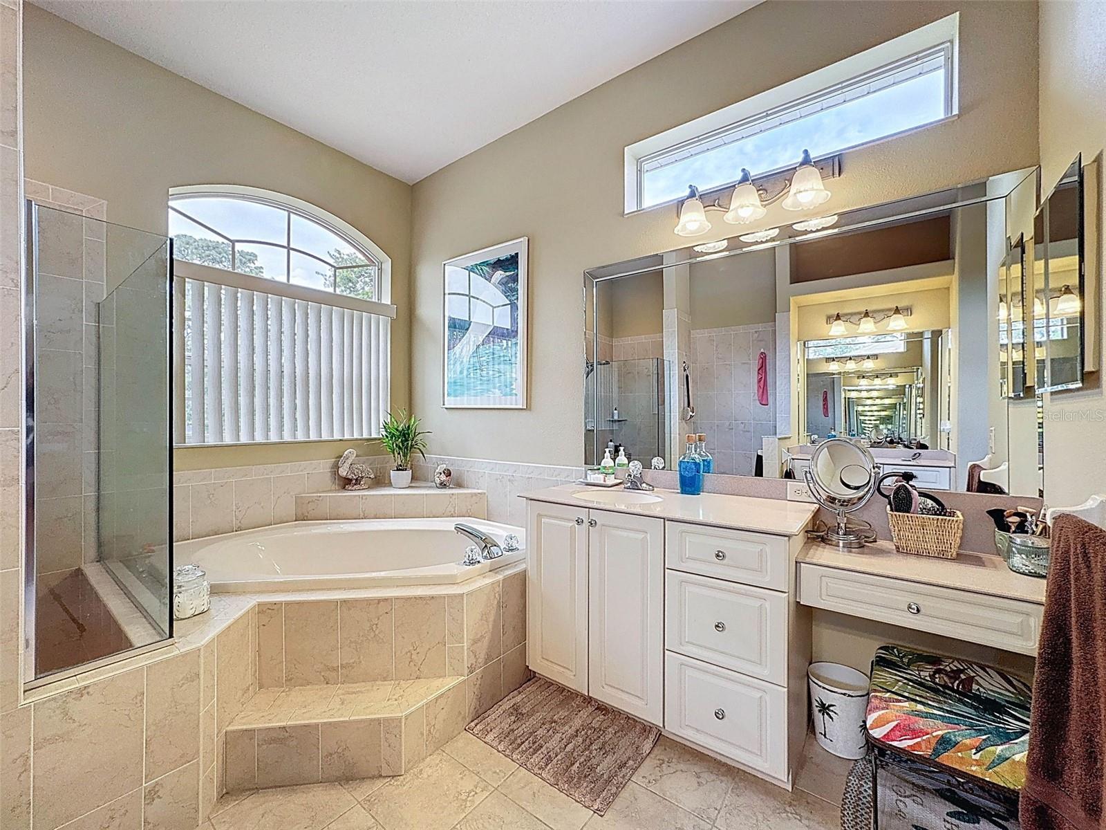 184 CYPRESS BLVD E, HOMOSASSA, FL, 34446