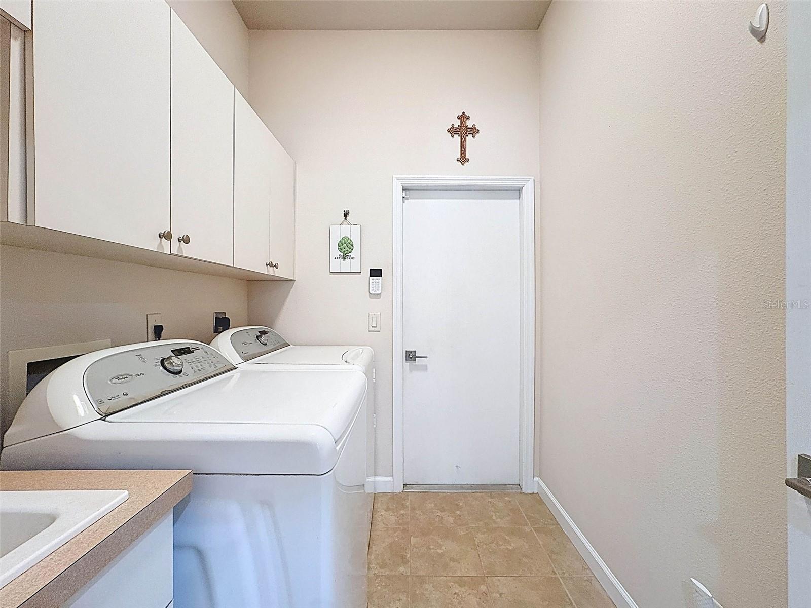 184 CYPRESS BLVD E, HOMOSASSA, FL, 34446