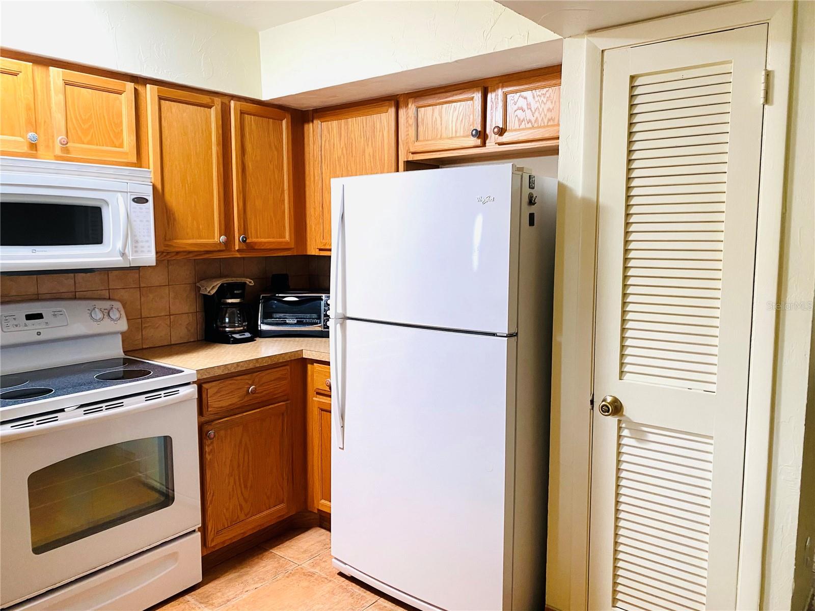 6327 FABIAN RD, NORTH PORT, FL, 34287