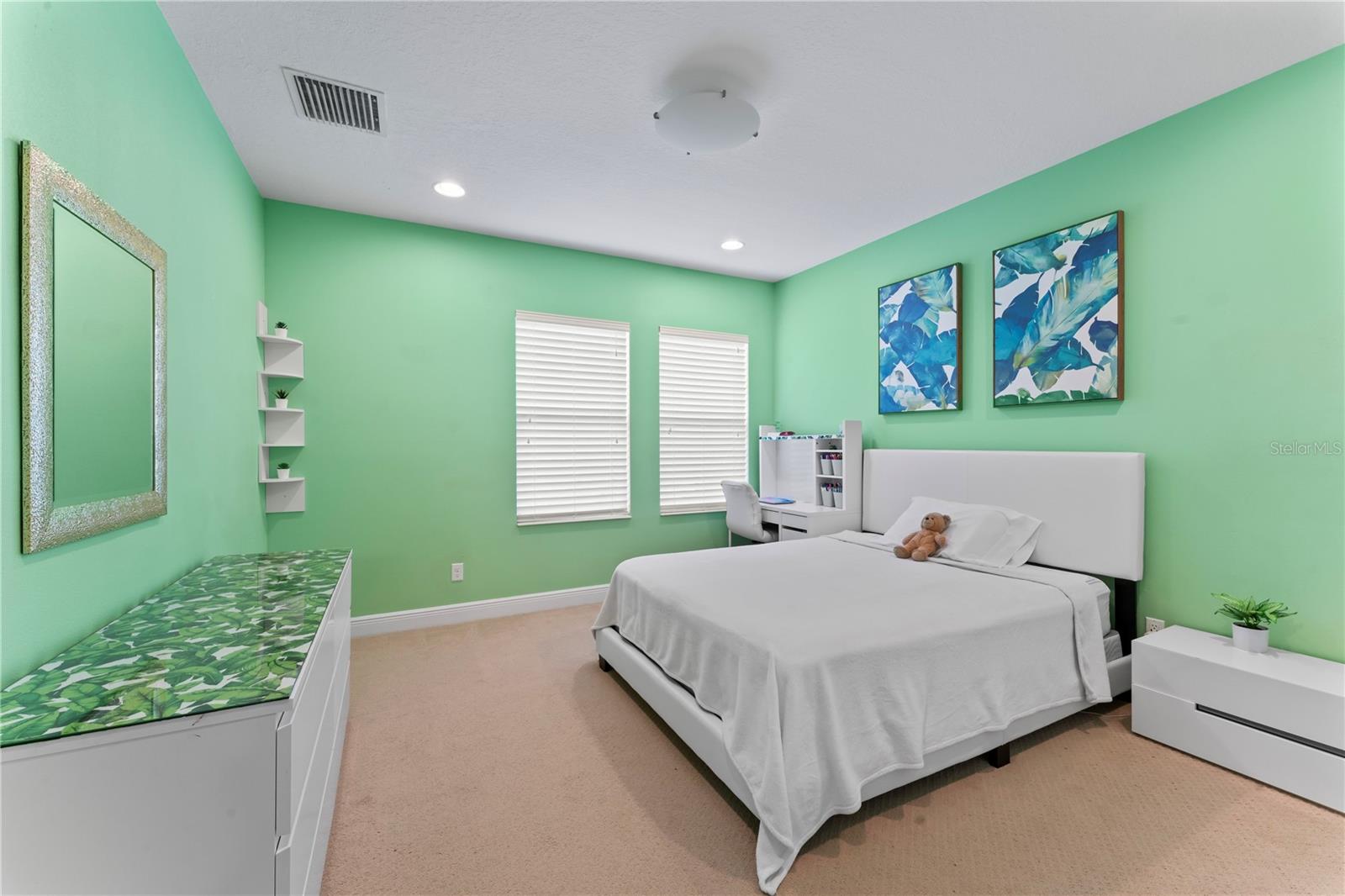 10007 HAZELNUT CT, TAMPA, FL, 33647