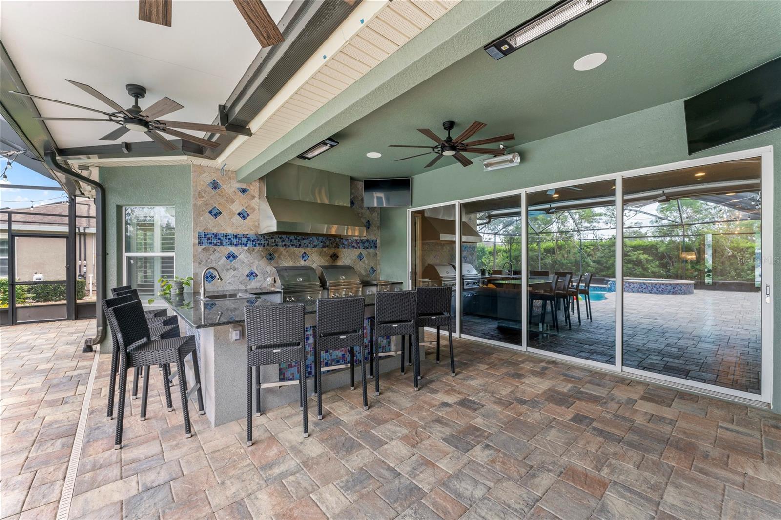 10007 HAZELNUT CT, TAMPA, FL, 33647