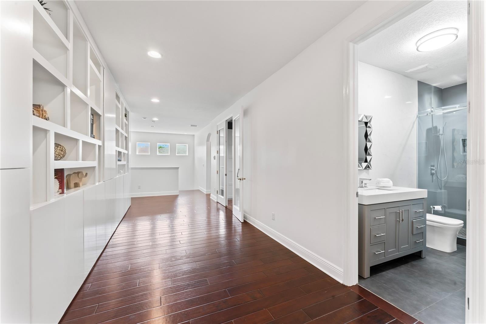 10007 HAZELNUT CT, TAMPA, FL, 33647