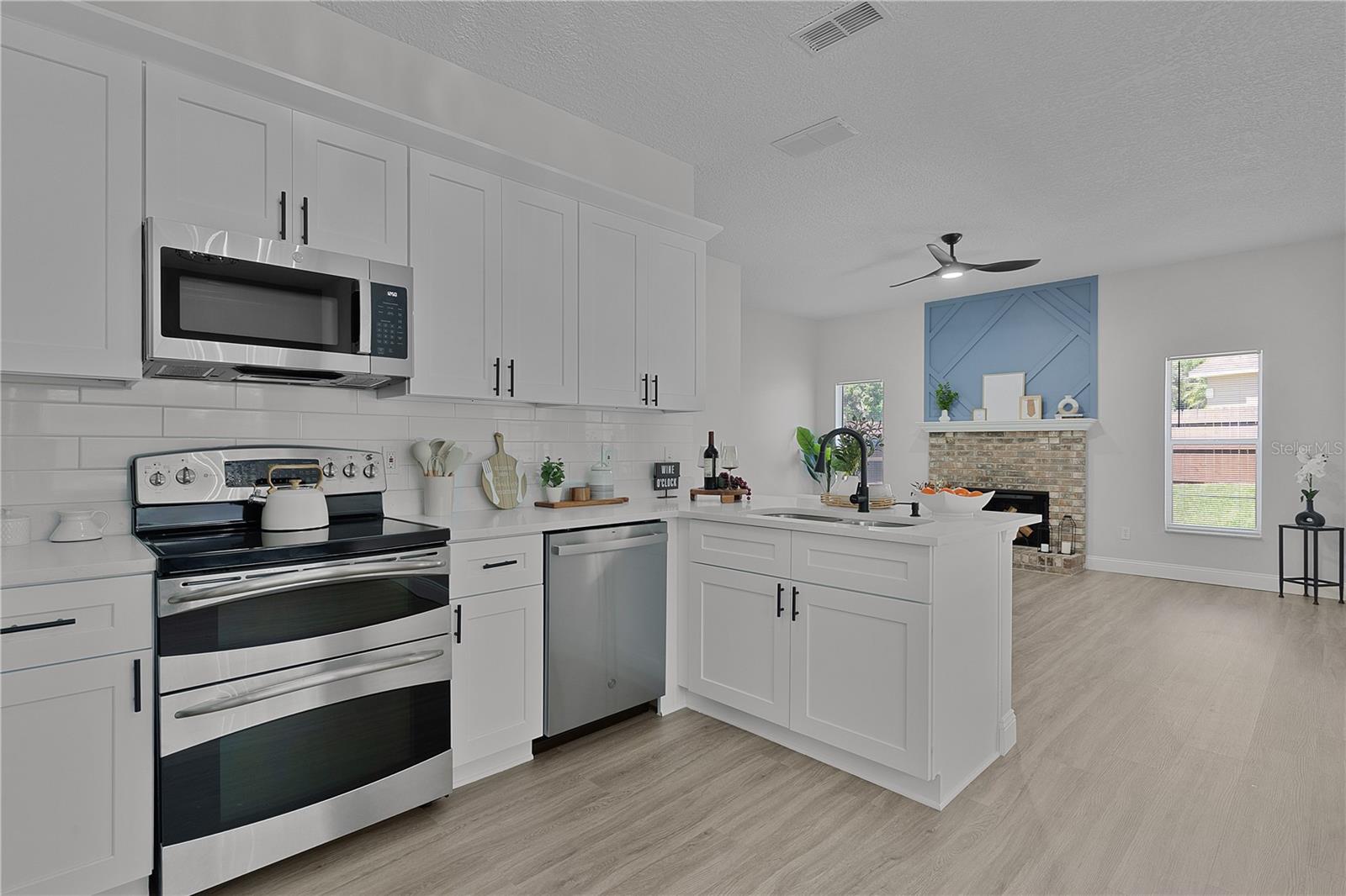 16225 ARROWHEAD TRL, CLERMONT, FL, 34711