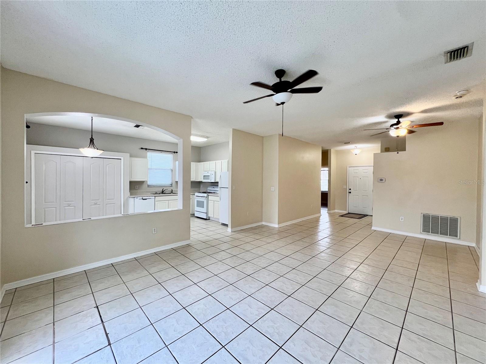 928 GRAND CANYON DR, VALRICO, FL, 33594