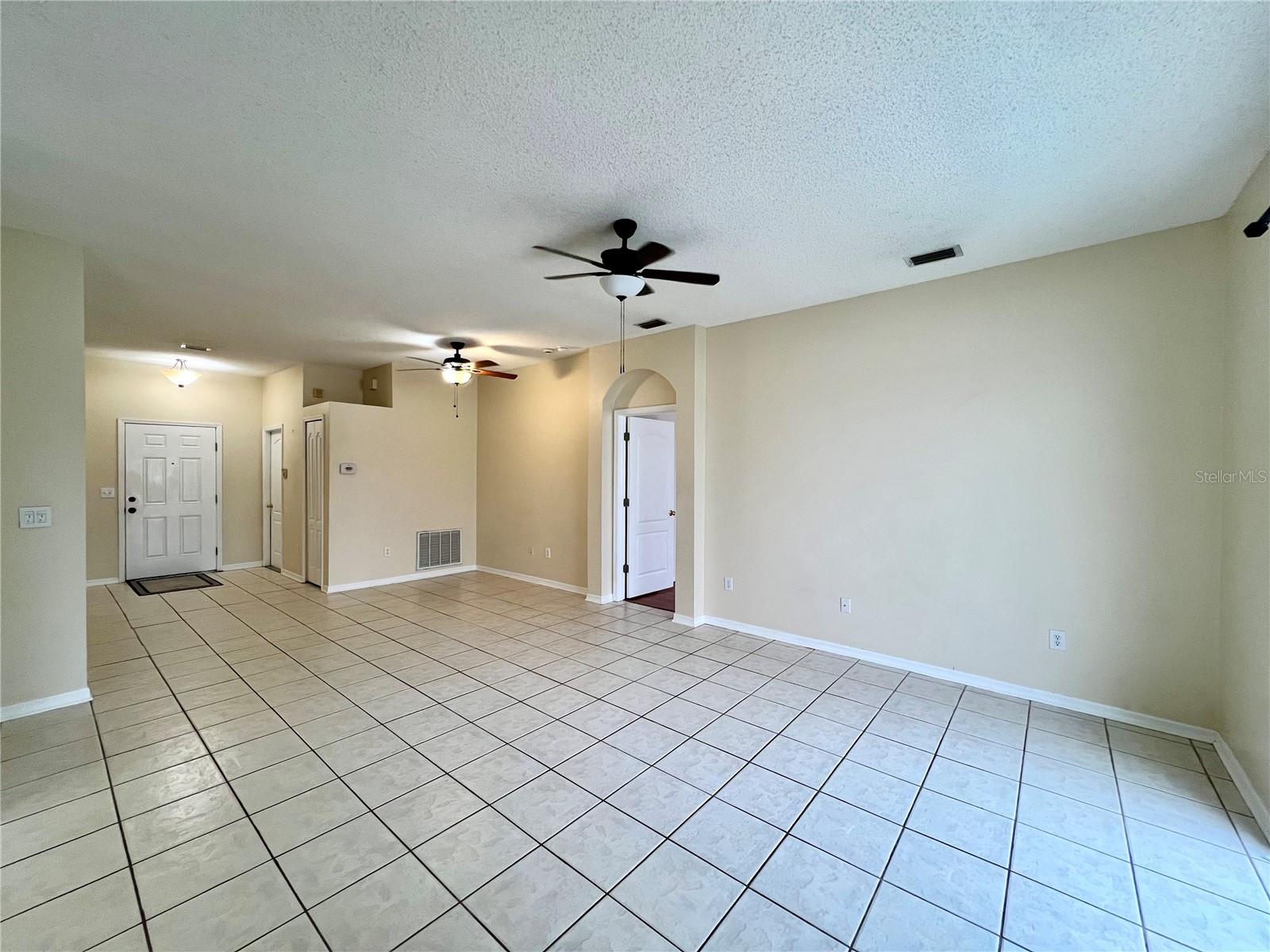 928 GRAND CANYON DR, VALRICO, FL, 33594
