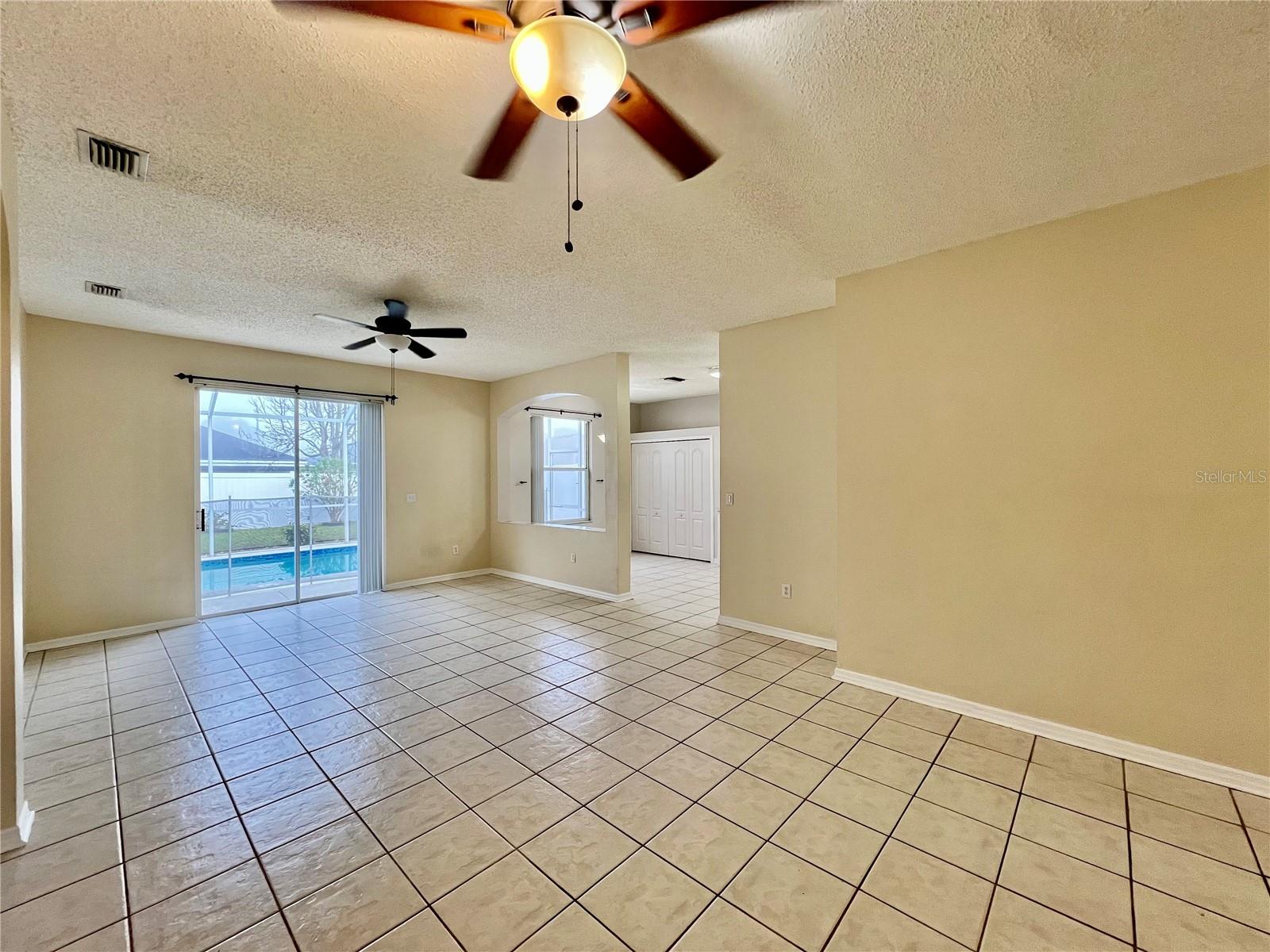928 GRAND CANYON DR, VALRICO, FL, 33594