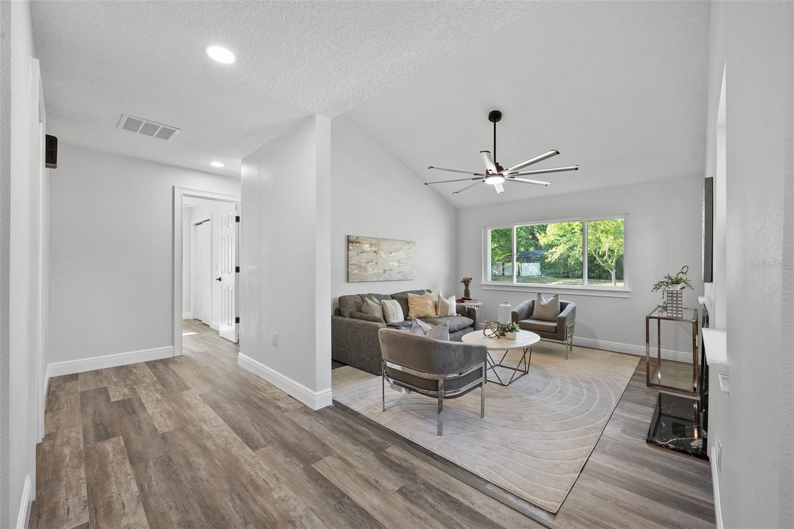 825 COQUINA CT, ORLANDO, FL, 32807