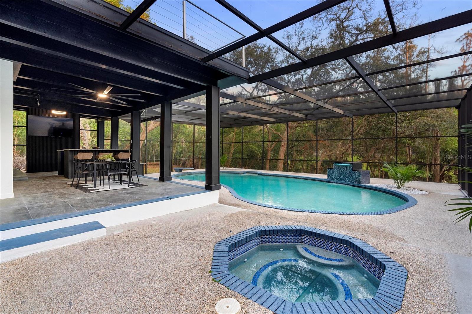 305 SWEETWATER CLUB CIR, LONGWOOD, FL, 32779