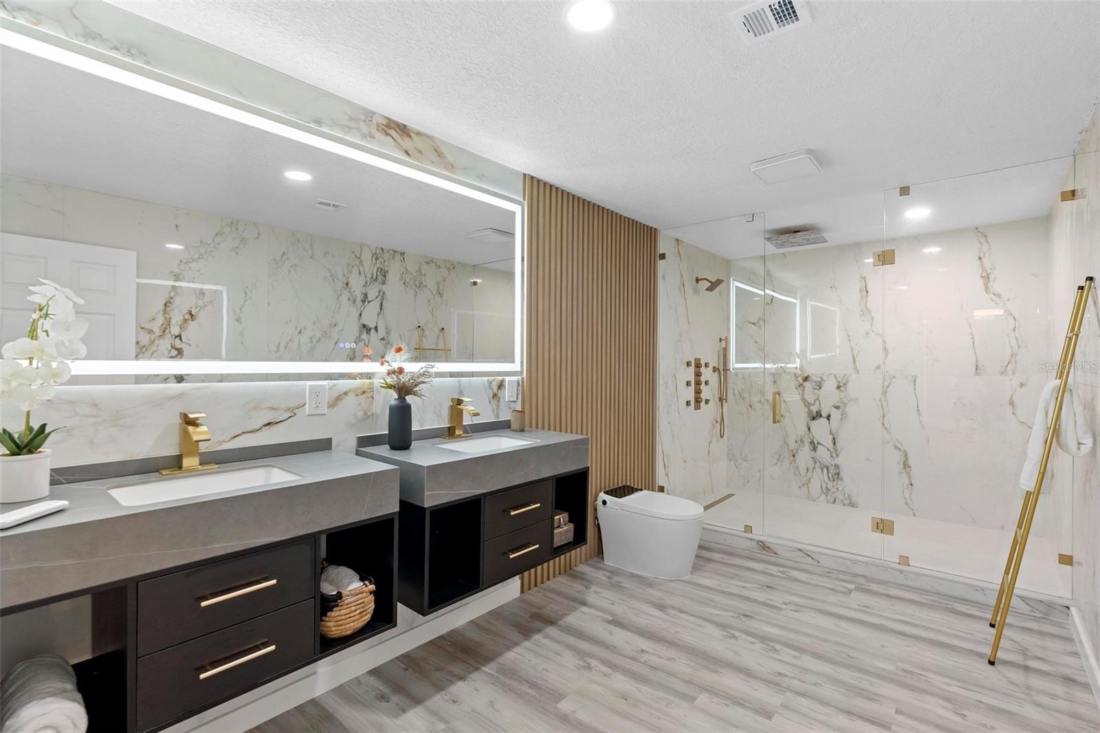 305 SWEETWATER CLUB CIR, LONGWOOD, FL, 32779