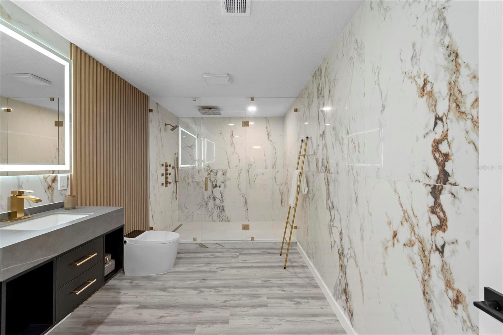 305 SWEETWATER CLUB CIR, LONGWOOD, FL, 32779