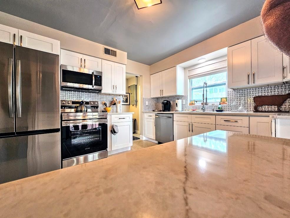 103 1ST ST, BELLEAIR BEACH, FL, 33786