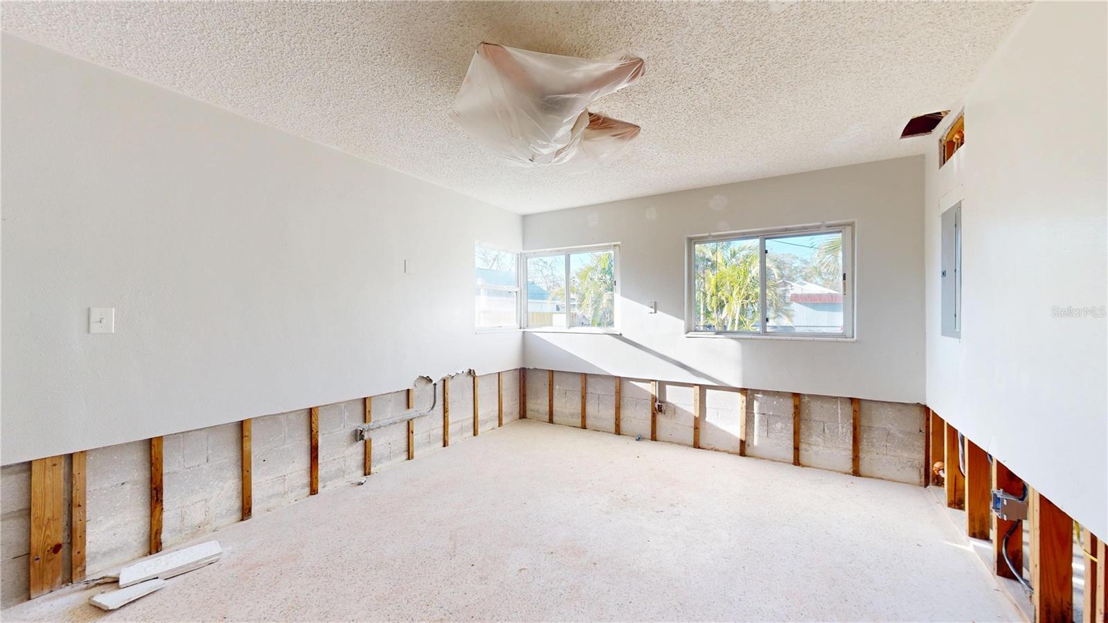 319 20TH AVE S, ST PETERSBURG, FL, 33705