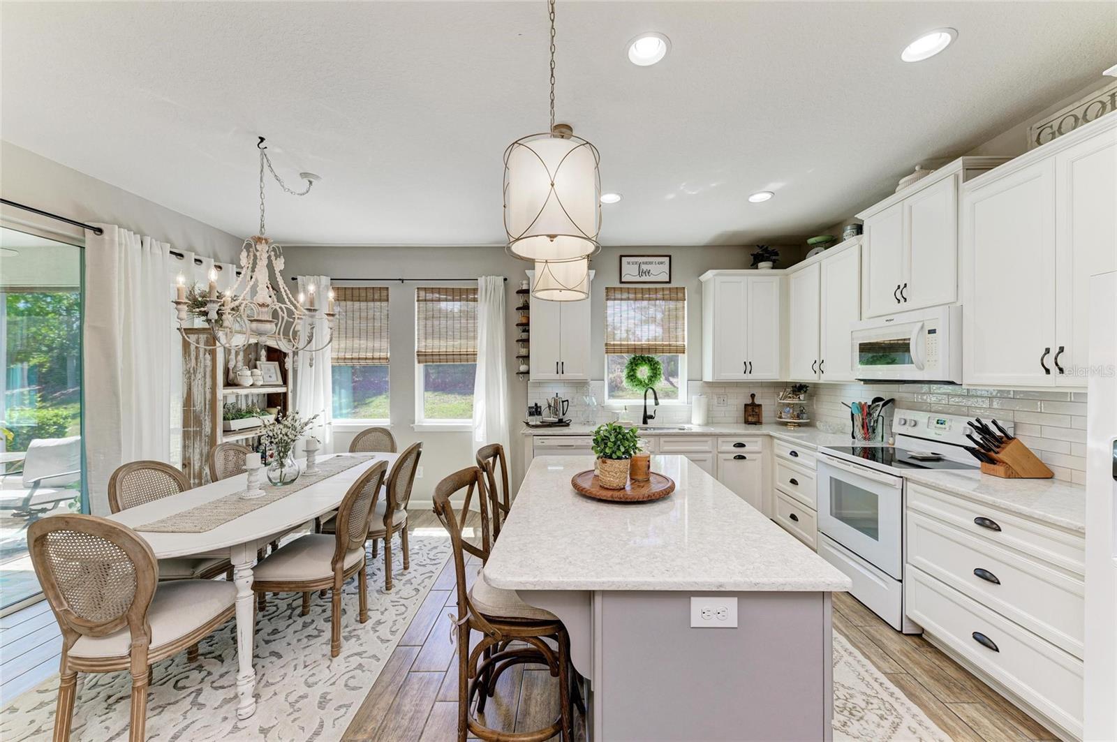 5244 BLOSSOM CV, BRADENTON, FL, 34211