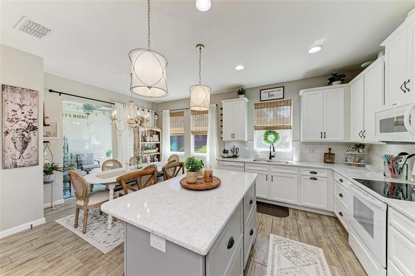 5244 BLOSSOM CV, BRADENTON, FL, 34211