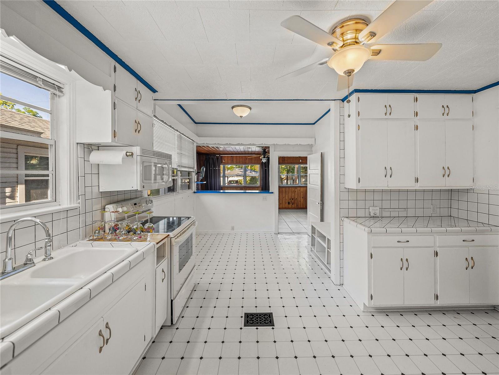 912 N ROUX ST, PLANT CITY, FL, 33563