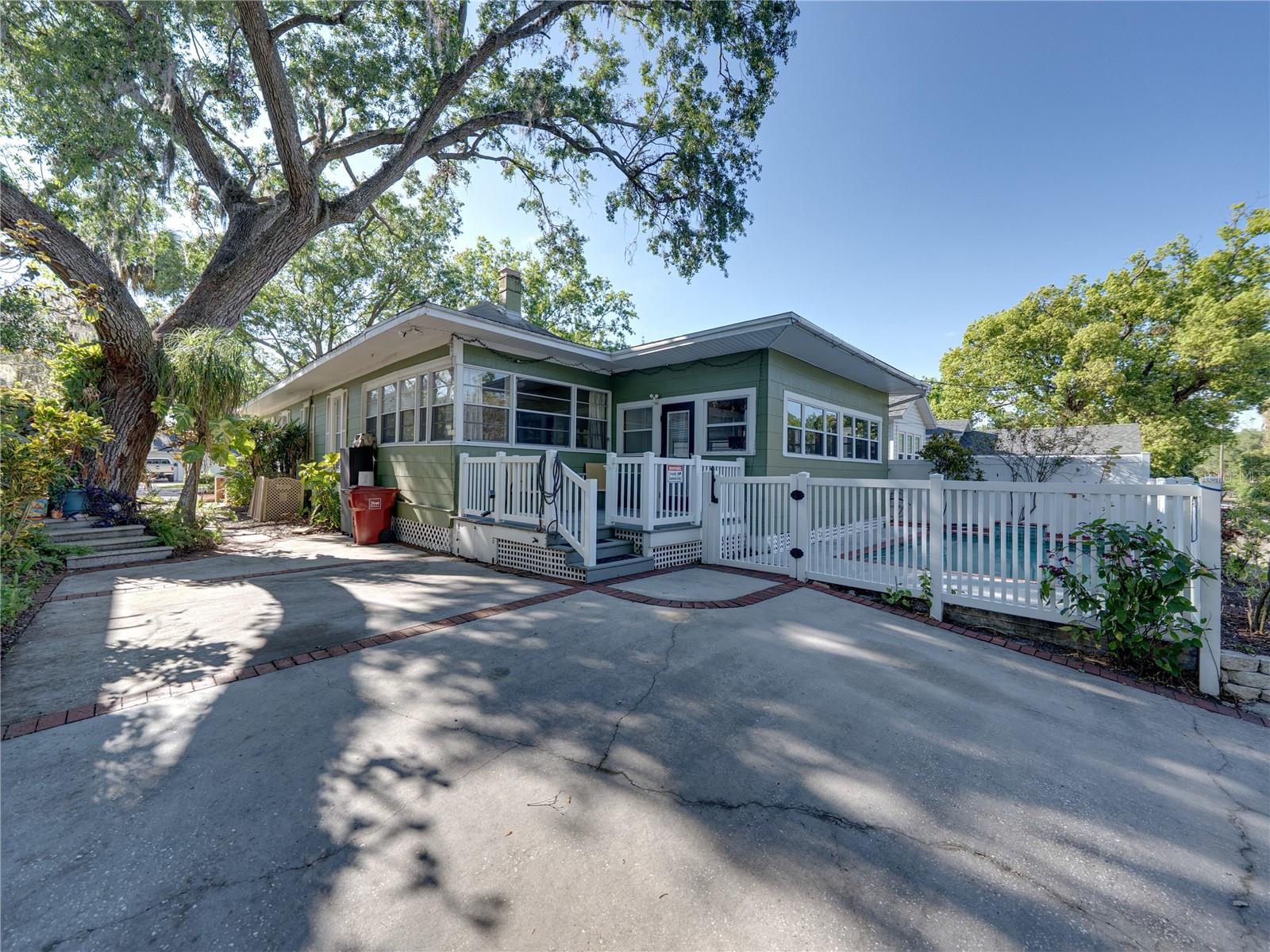 912 N ROUX ST, PLANT CITY, FL, 33563