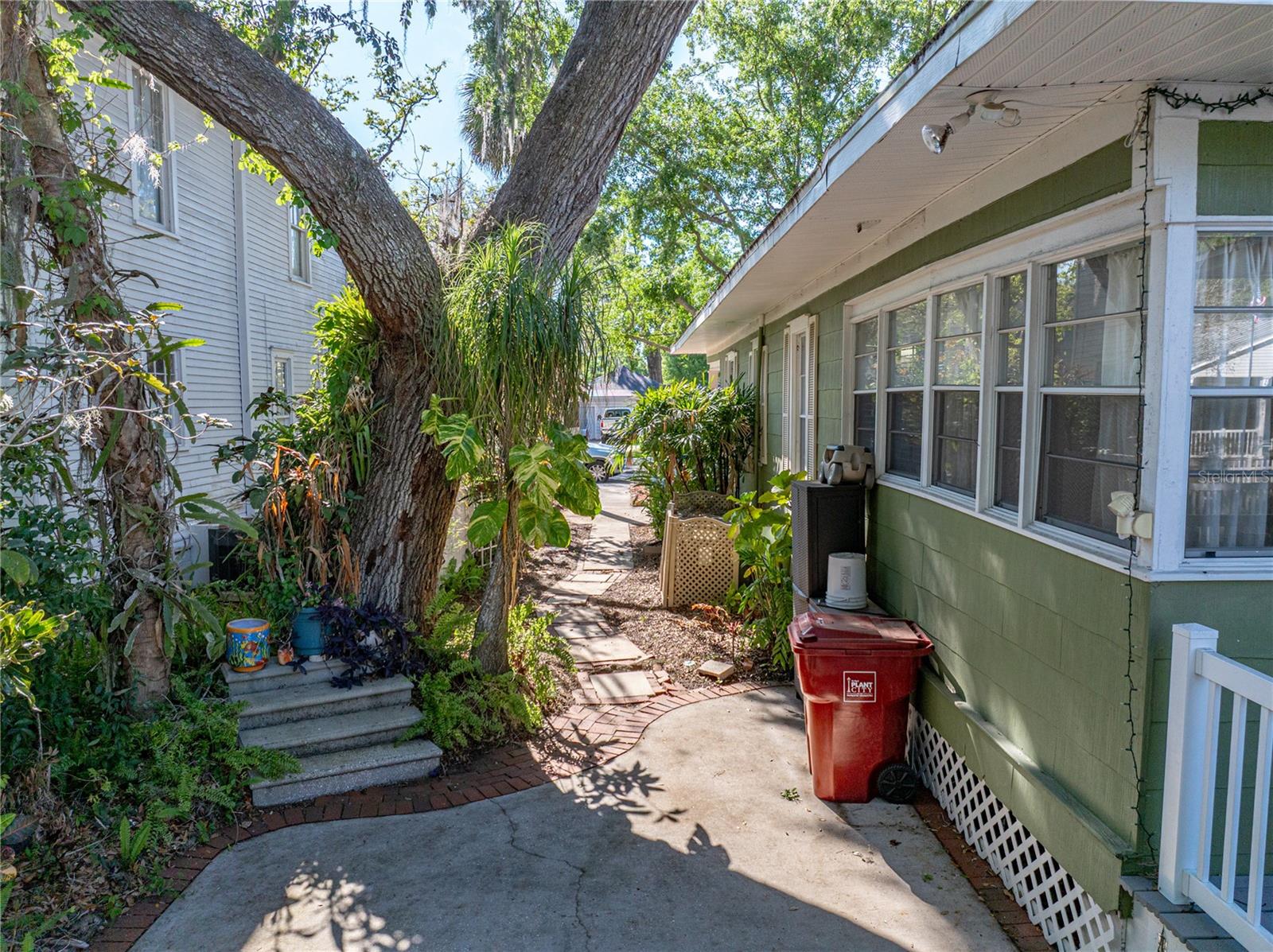 912 N ROUX ST, PLANT CITY, FL, 33563