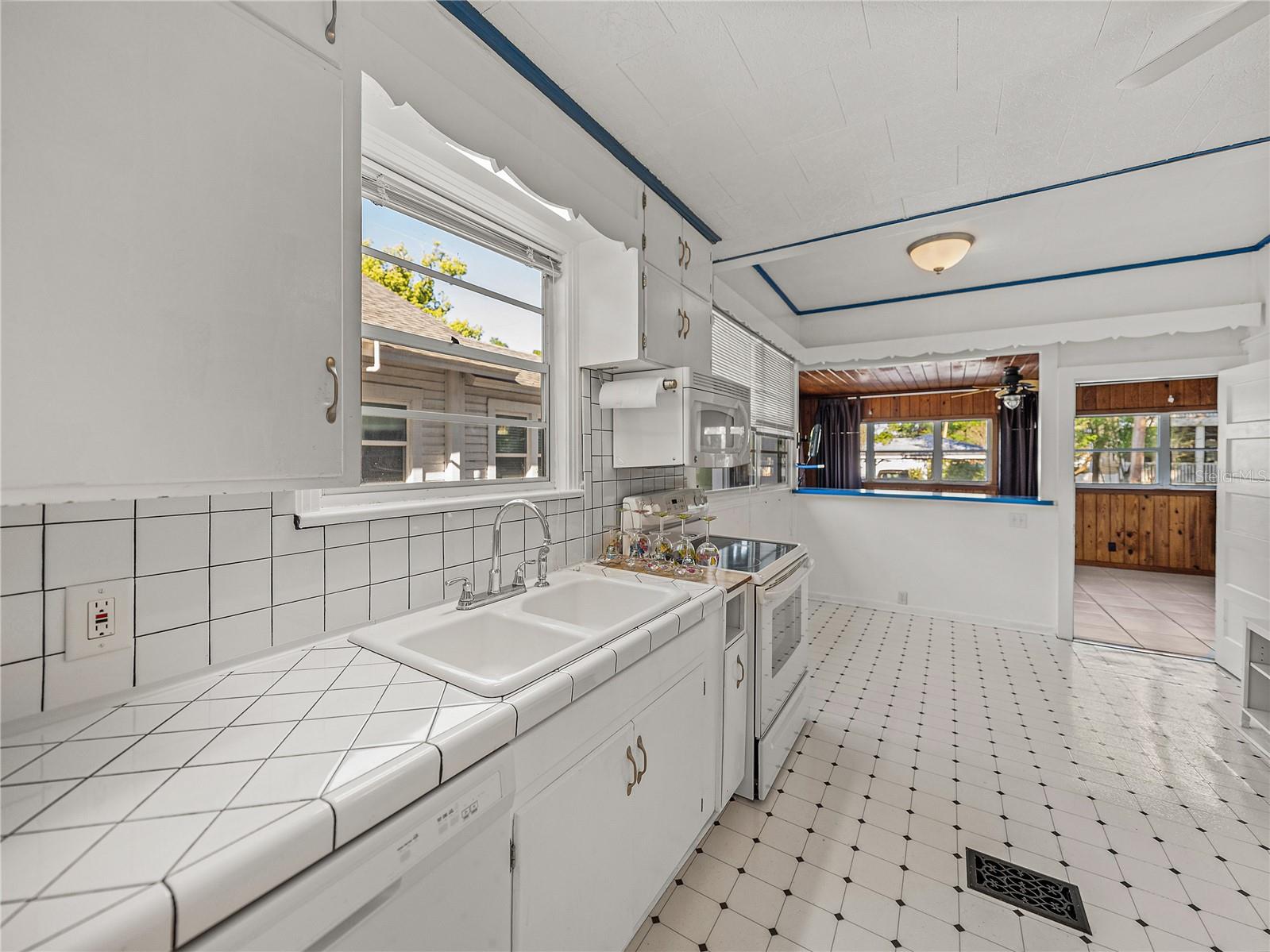 912 N ROUX ST, PLANT CITY, FL, 33563