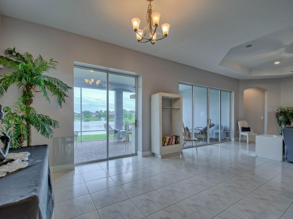 10019 REGATTA BLVD, OXFORD, FL, 34484