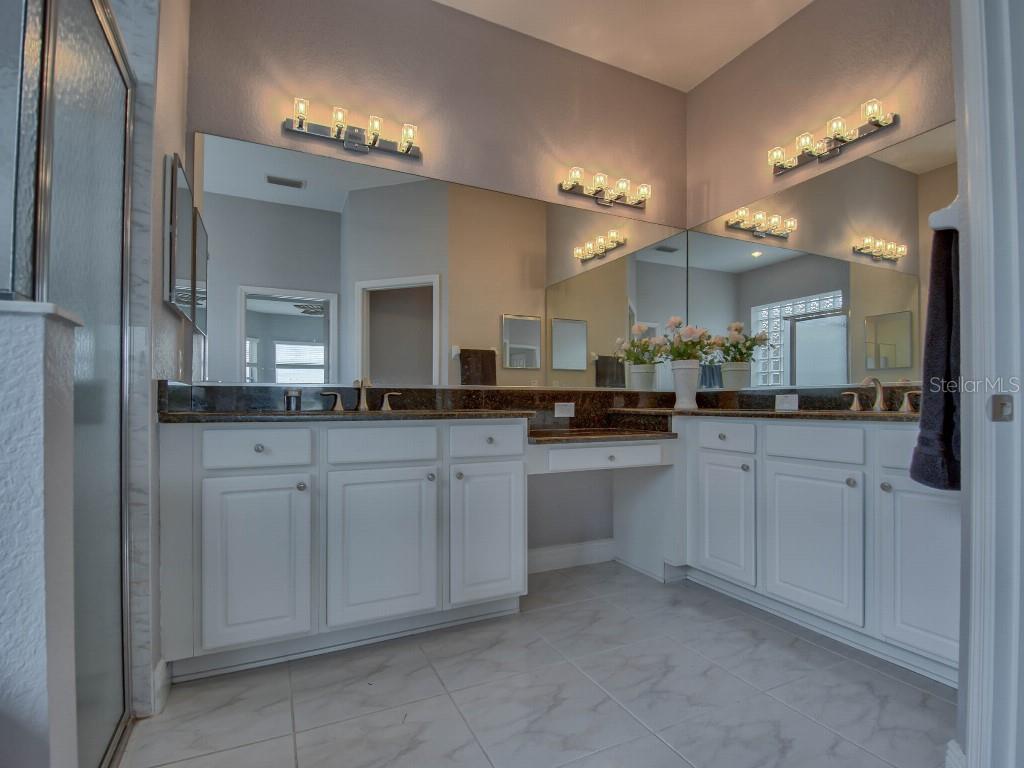 10019 REGATTA BLVD, OXFORD, FL, 34484