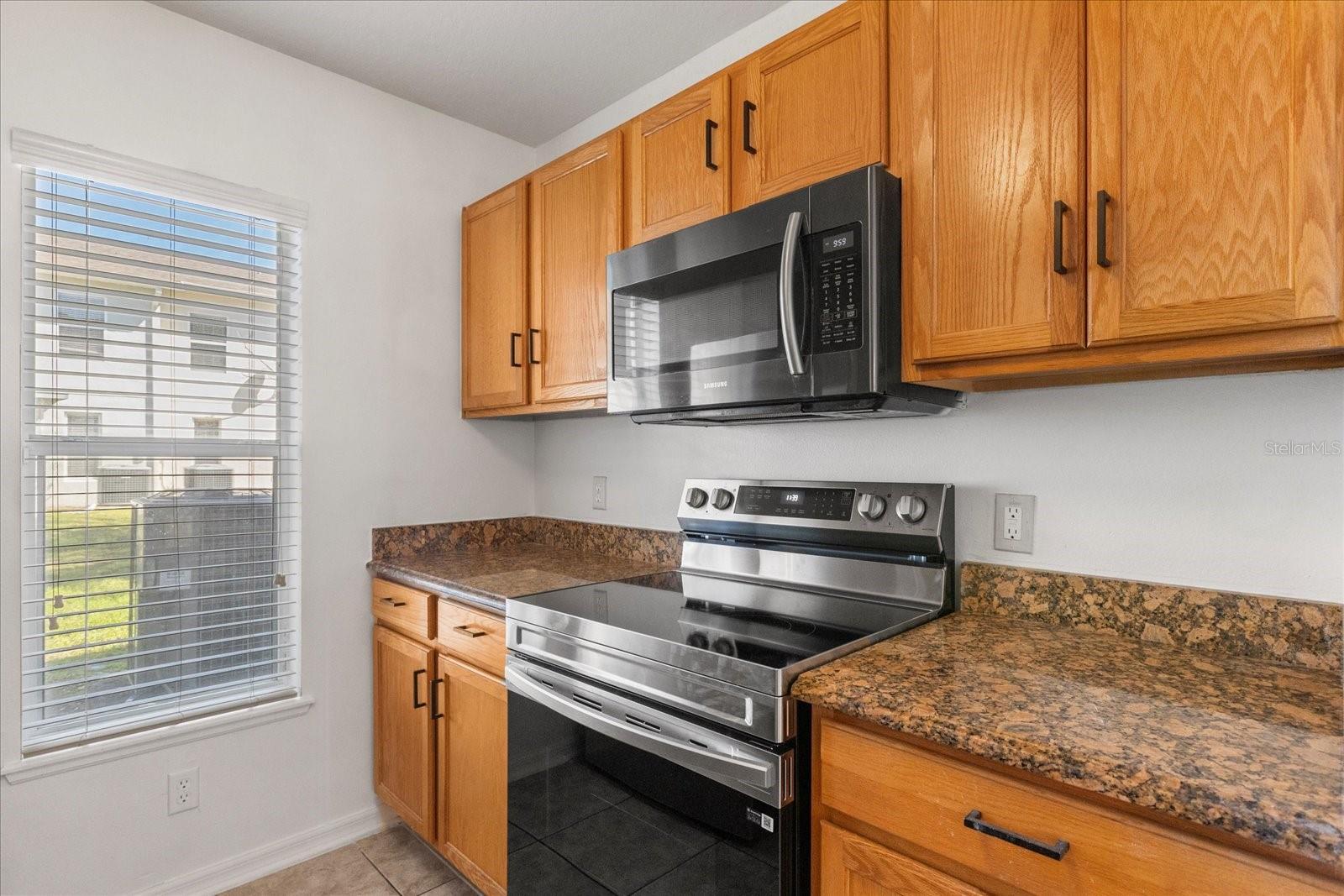 2741 MERRIEWEATHER LN, KISSIMMEE, FL, 34743