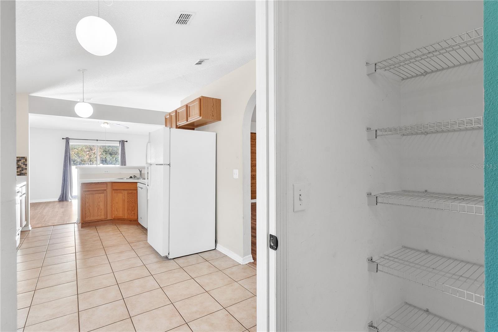 2210 AITKIN LOOP, LEESBURG, FL, 34748