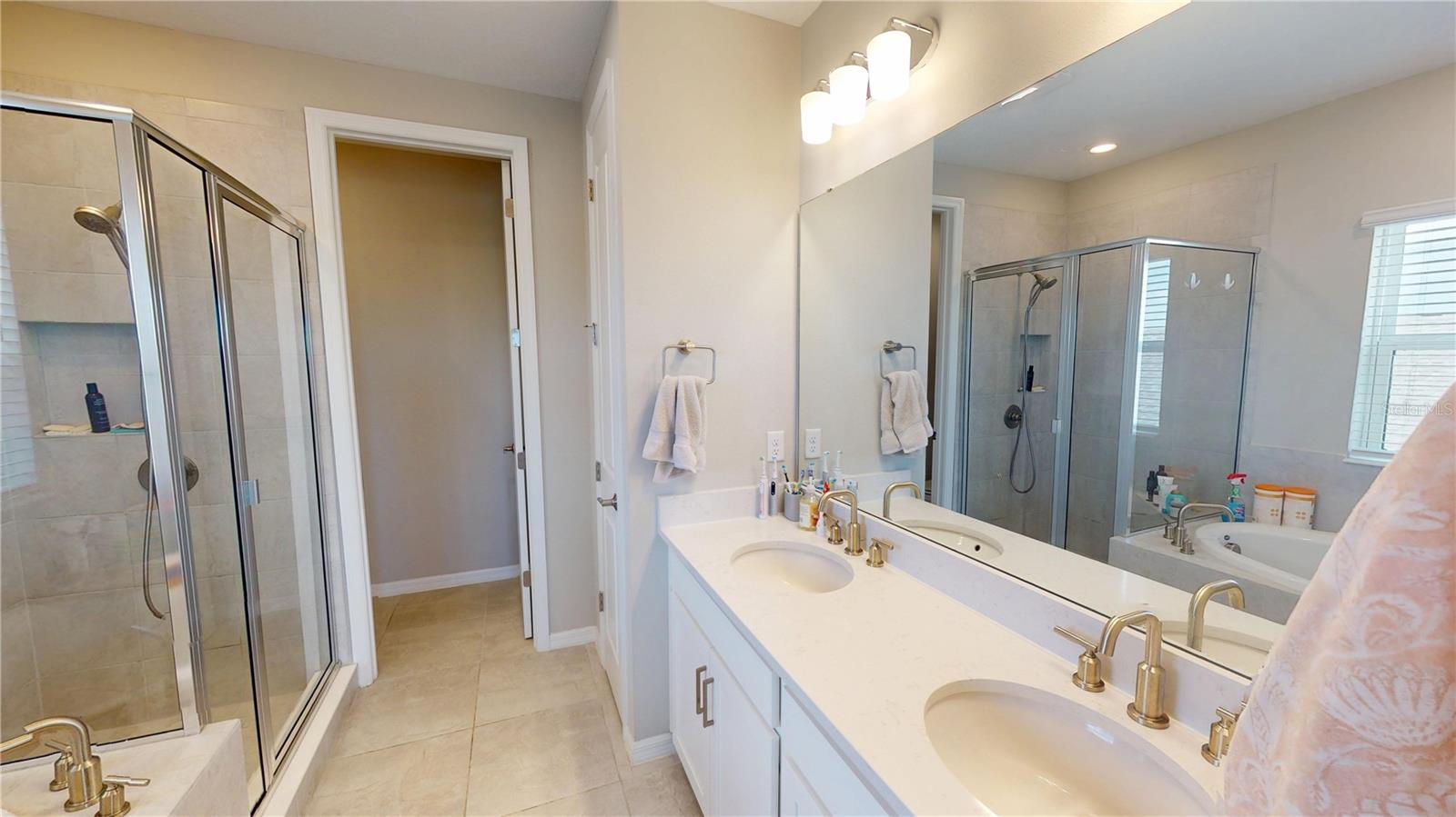 9024 TEQUILA SUNRISE DR, SARASOTA, FL, 34241