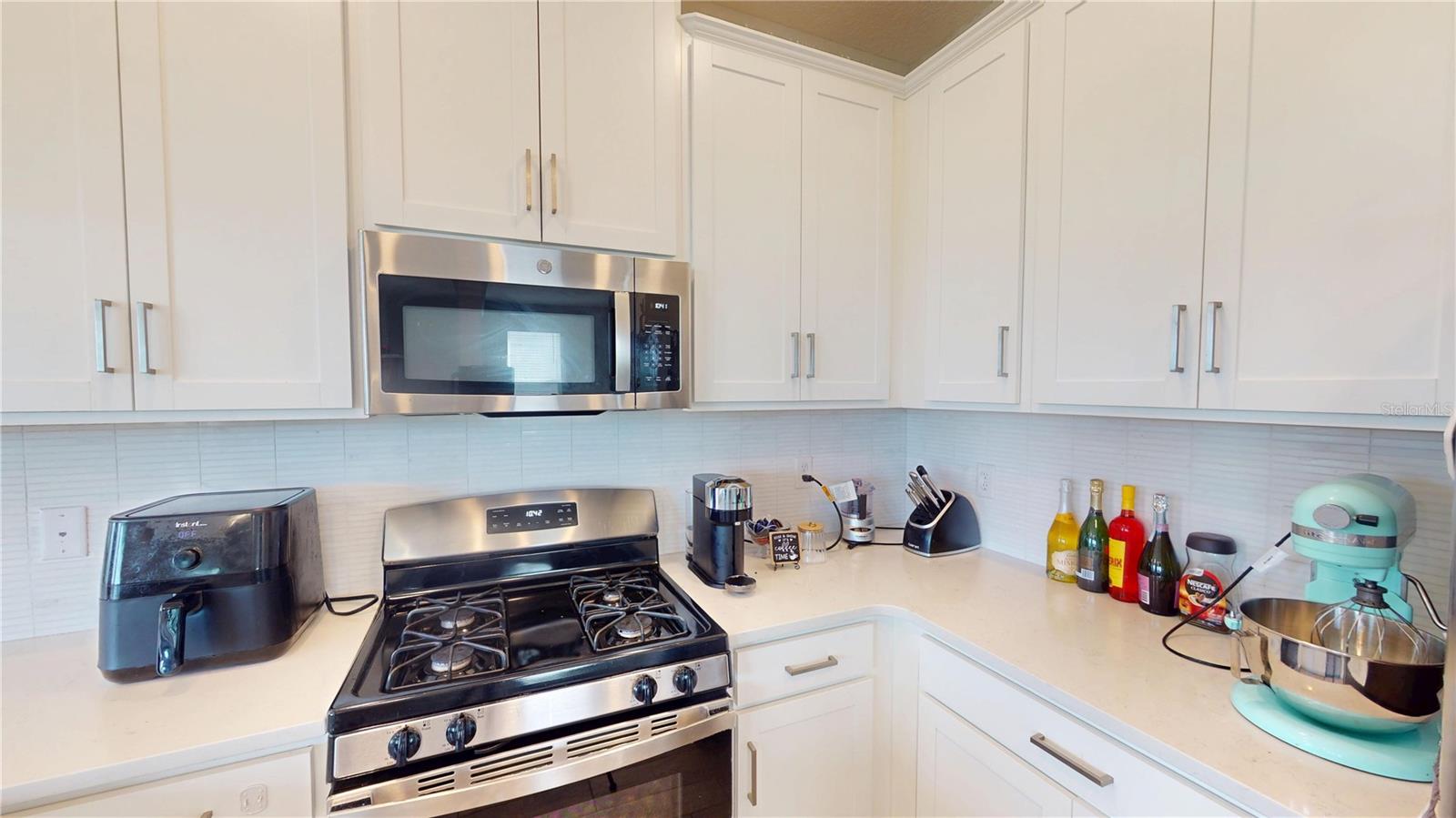 9024 TEQUILA SUNRISE DR, SARASOTA, FL, 34241