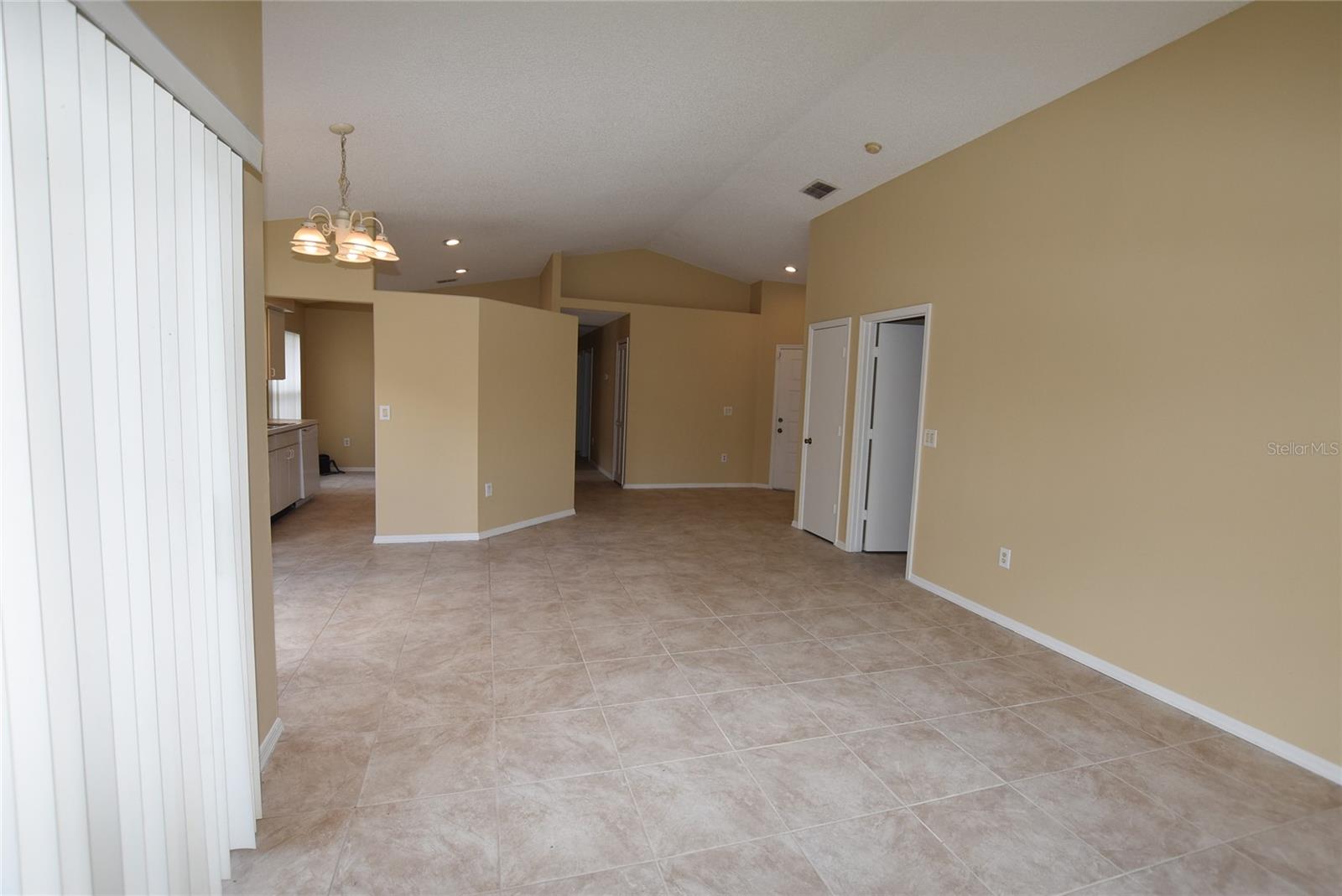 13307 MEADOWFIELD DR, ORLANDO, FL, 32824