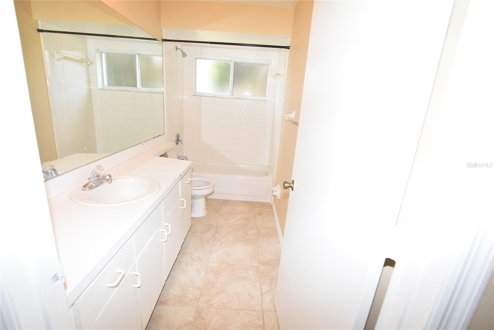 13307 MEADOWFIELD DR, ORLANDO, FL, 32824