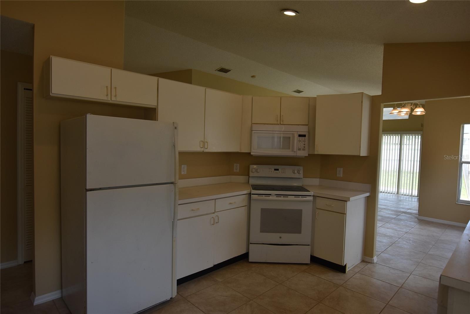 13307 MEADOWFIELD DR, ORLANDO, FL, 32824