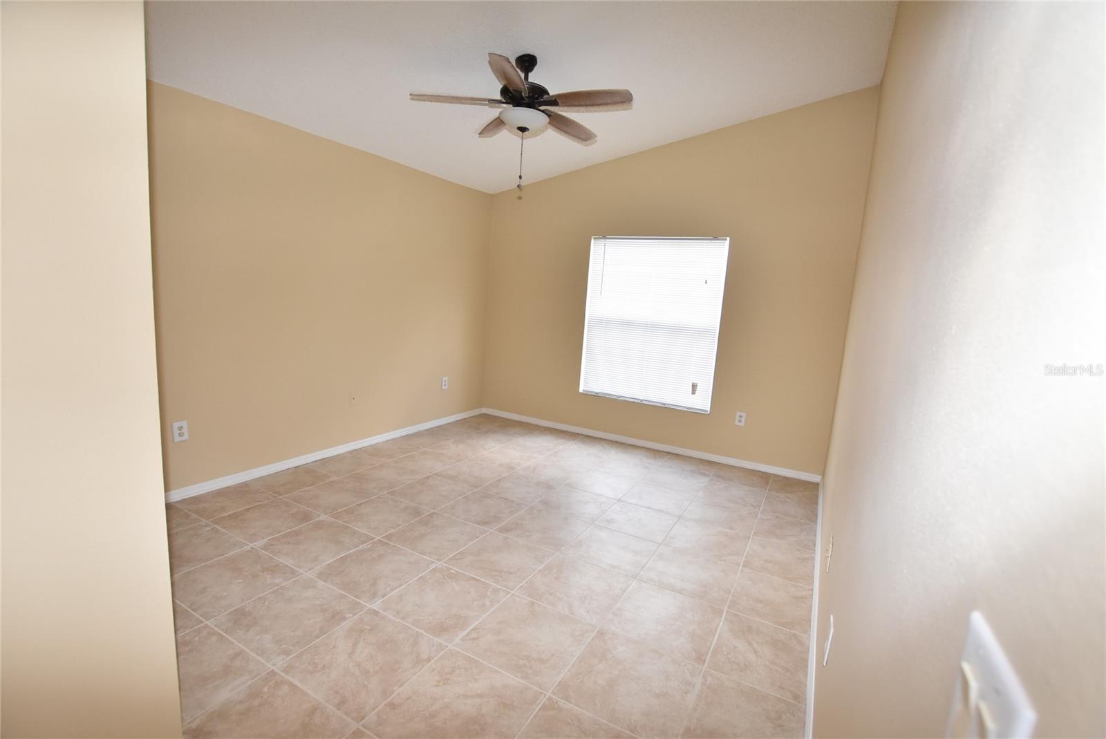 13307 MEADOWFIELD DR, ORLANDO, FL, 32824