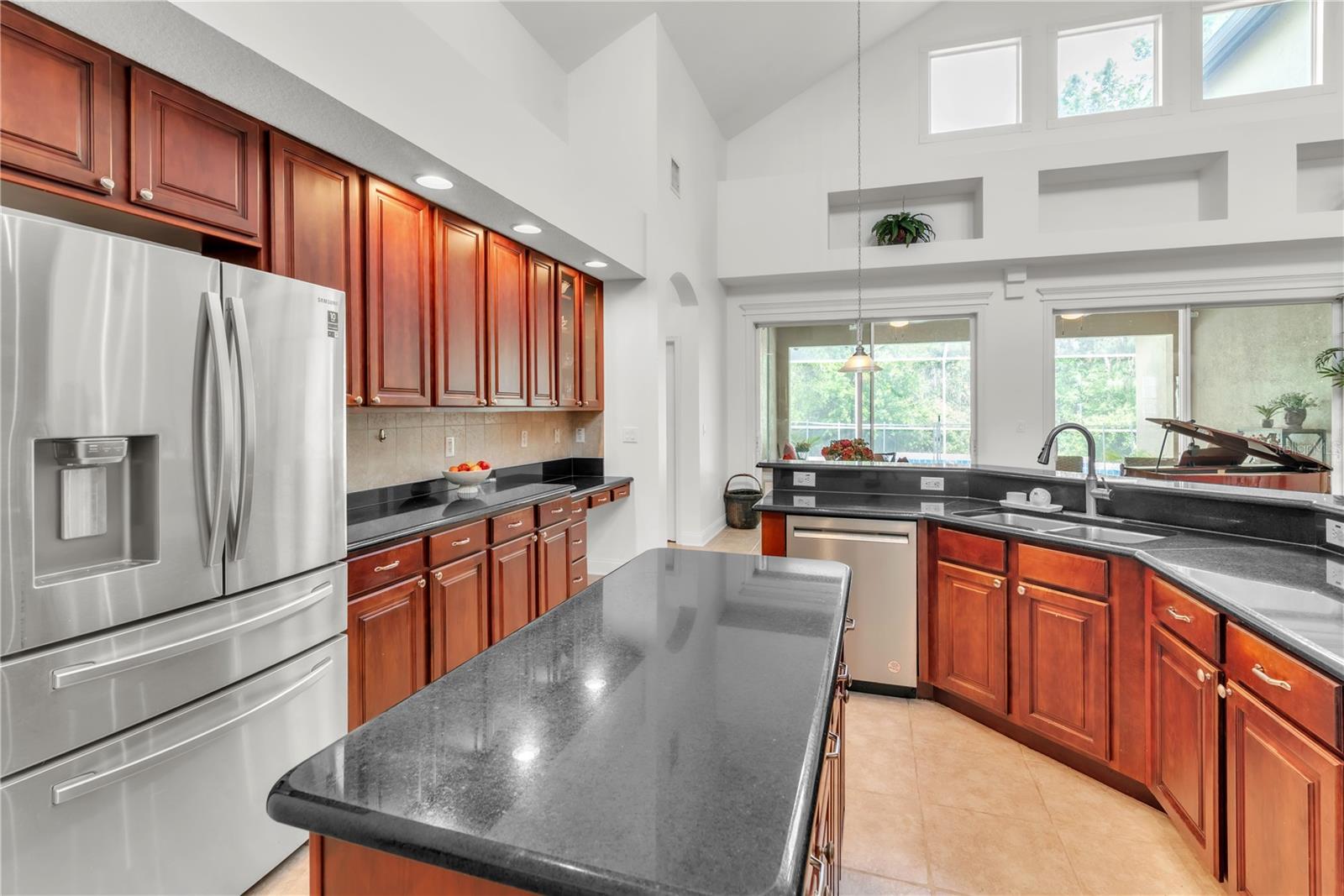 16200 IVY LAKE DR, ODESSA, FL, 33556