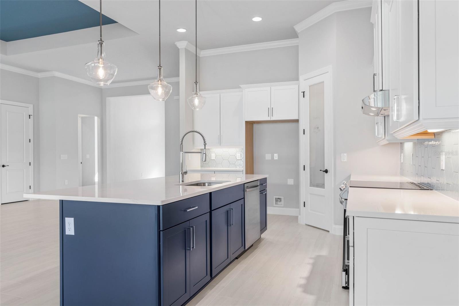 694 MAHOGANY RUN, PALM COAST, FL, 32137