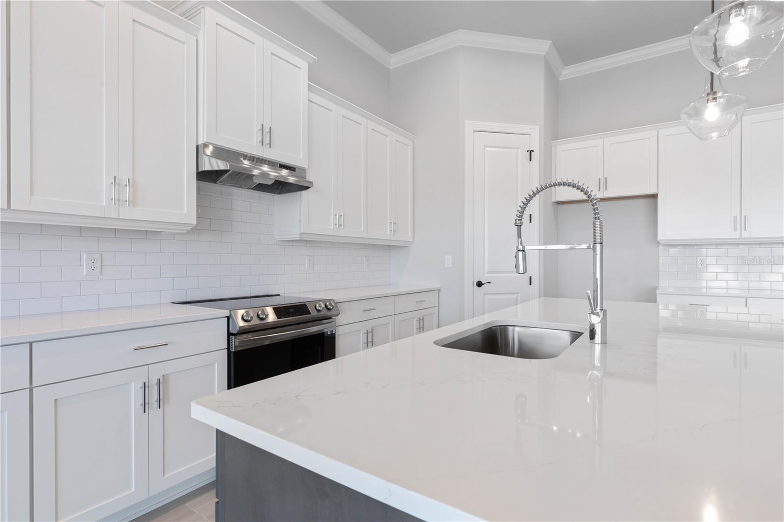 694 MAHOGANY RUN, PALM COAST, FL, 32137