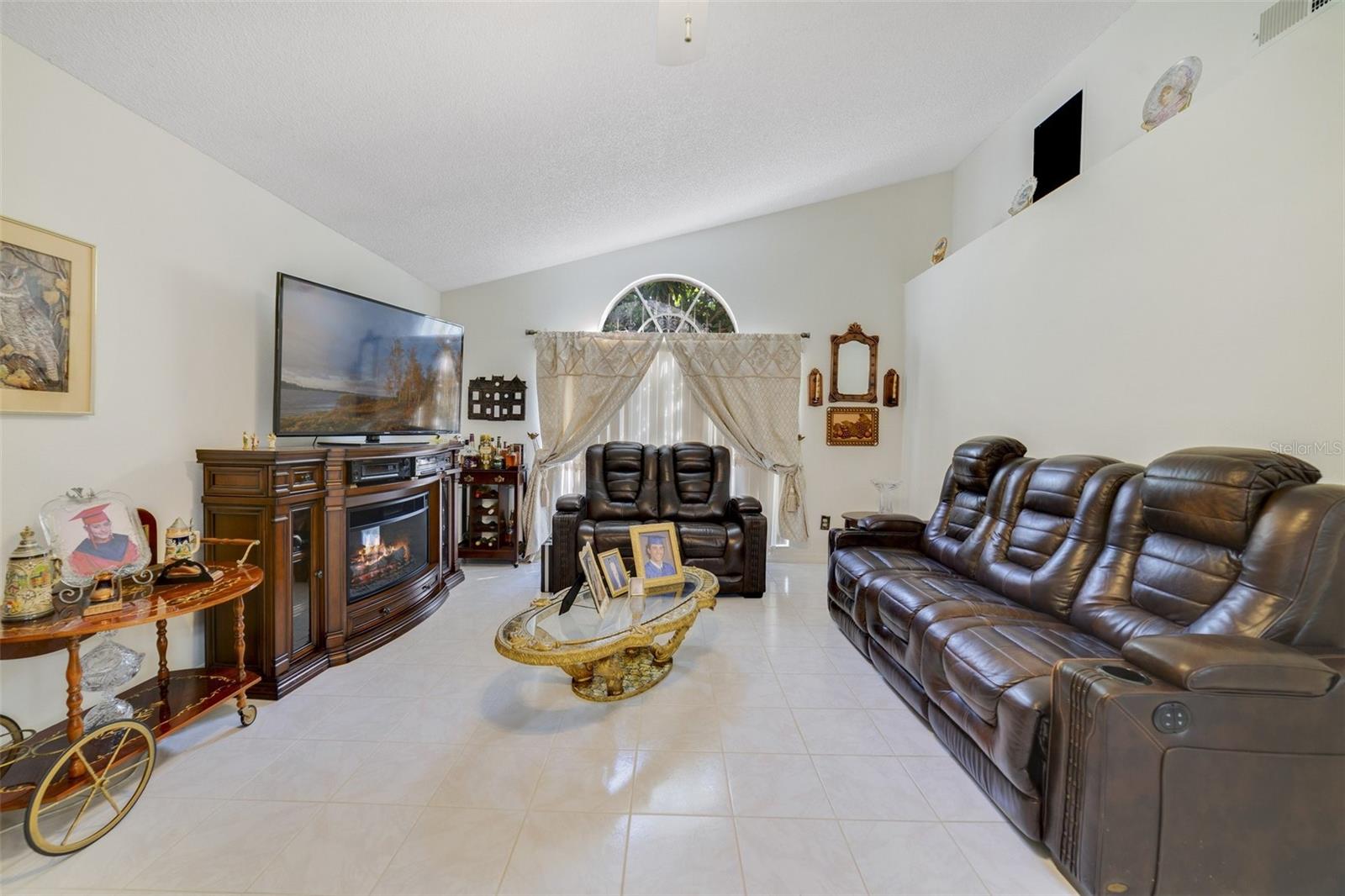 8509 BLACK MESA DR, ORLANDO, FL, 32829